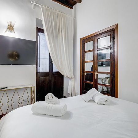 Giulio Cesare Deluxe - Spanish Step Romedreamhome Roma Exterior foto