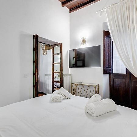 Giulio Cesare Deluxe - Spanish Step Romedreamhome Roma Exterior foto