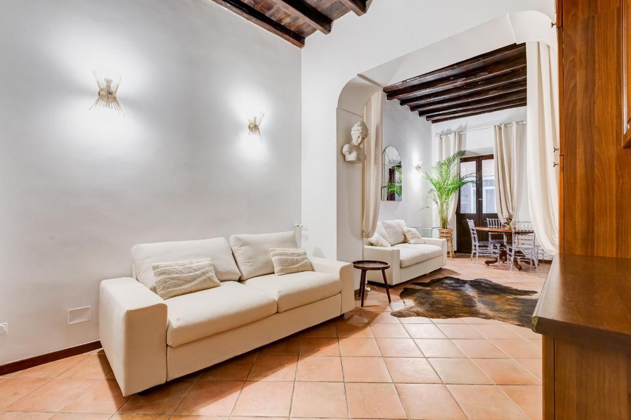Giulio Cesare Deluxe - Spanish Step Romedreamhome Roma Exterior foto