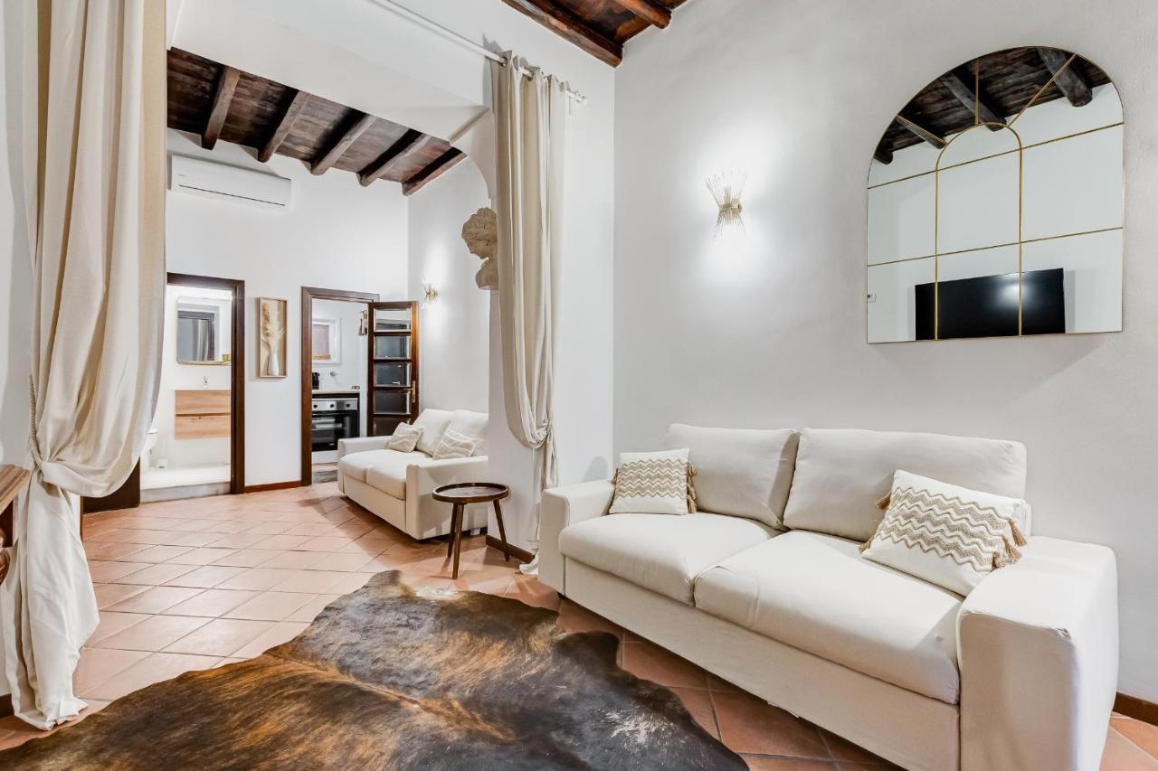 Giulio Cesare Deluxe - Spanish Step Romedreamhome Roma Exterior foto