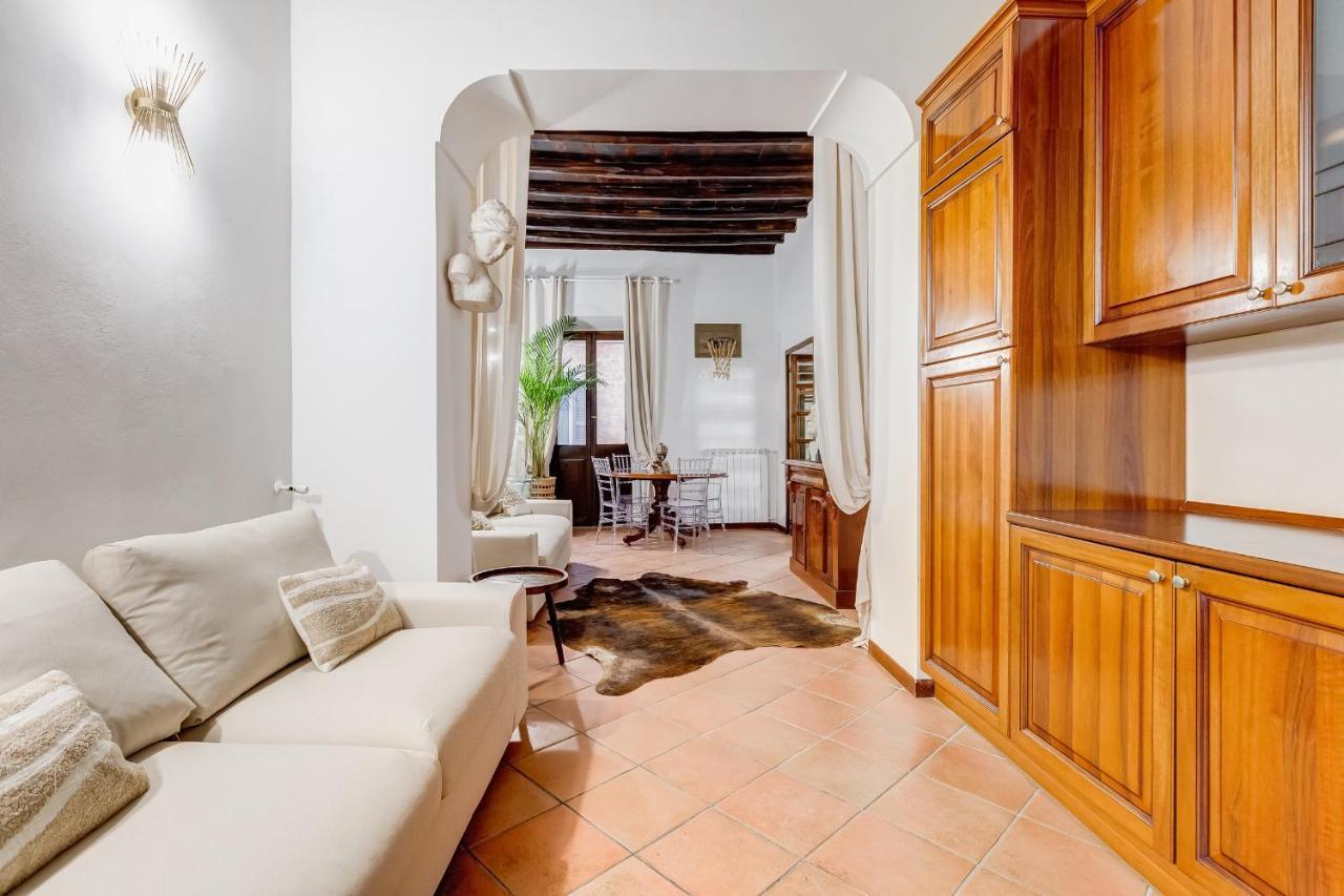 Giulio Cesare Deluxe - Spanish Step Romedreamhome Roma Exterior foto