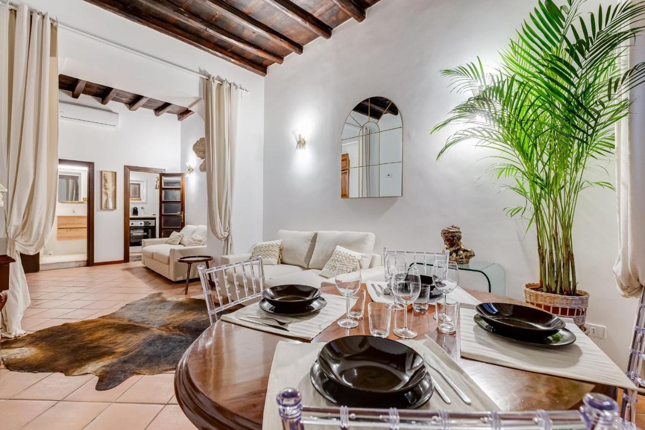 Giulio Cesare Deluxe - Spanish Step Romedreamhome Roma Exterior foto