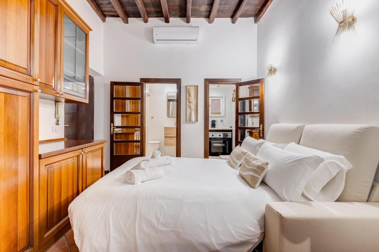 Giulio Cesare Deluxe - Spanish Step Romedreamhome Roma Exterior foto