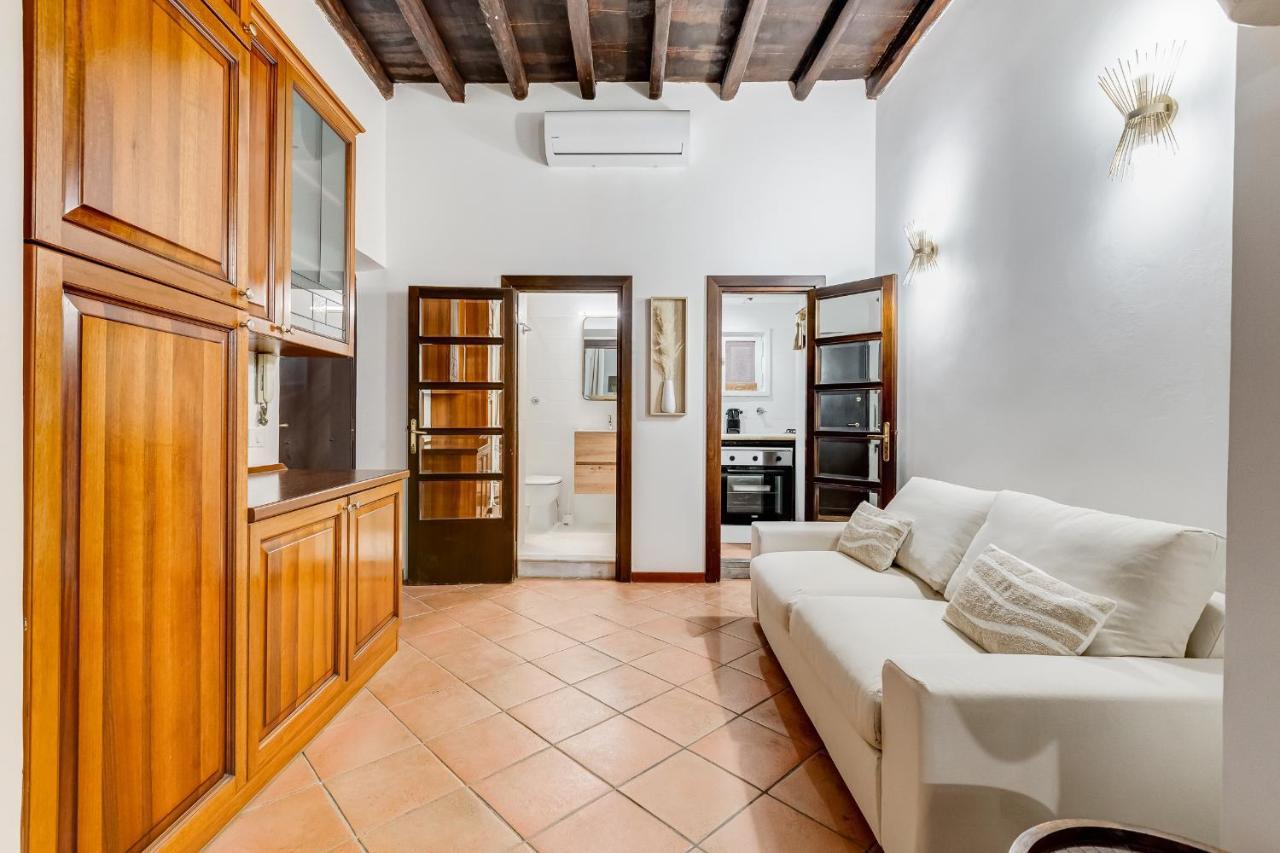 Giulio Cesare Deluxe - Spanish Step Romedreamhome Roma Exterior foto