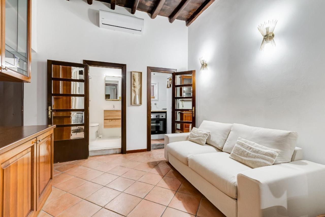 Giulio Cesare Deluxe - Spanish Step Romedreamhome Roma Exterior foto