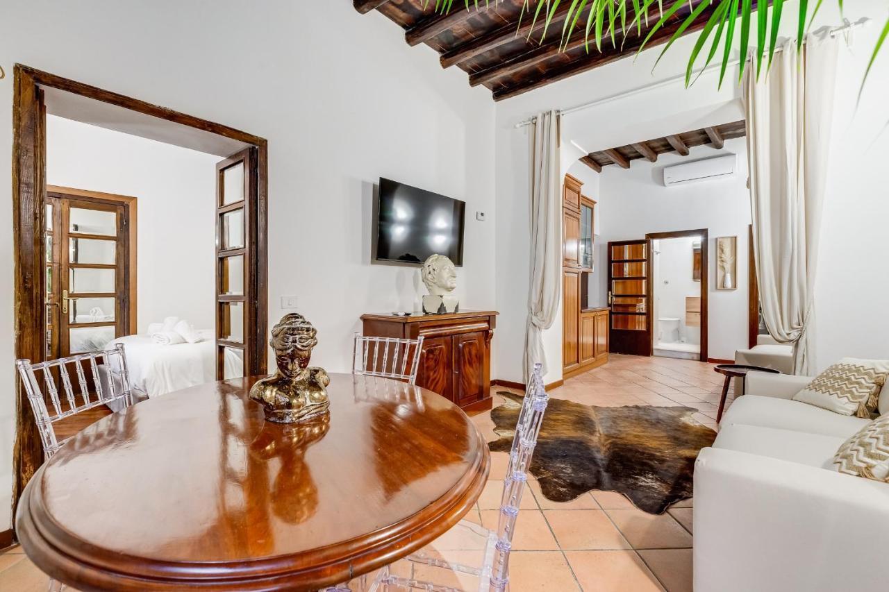Giulio Cesare Deluxe - Spanish Step Romedreamhome Roma Exterior foto