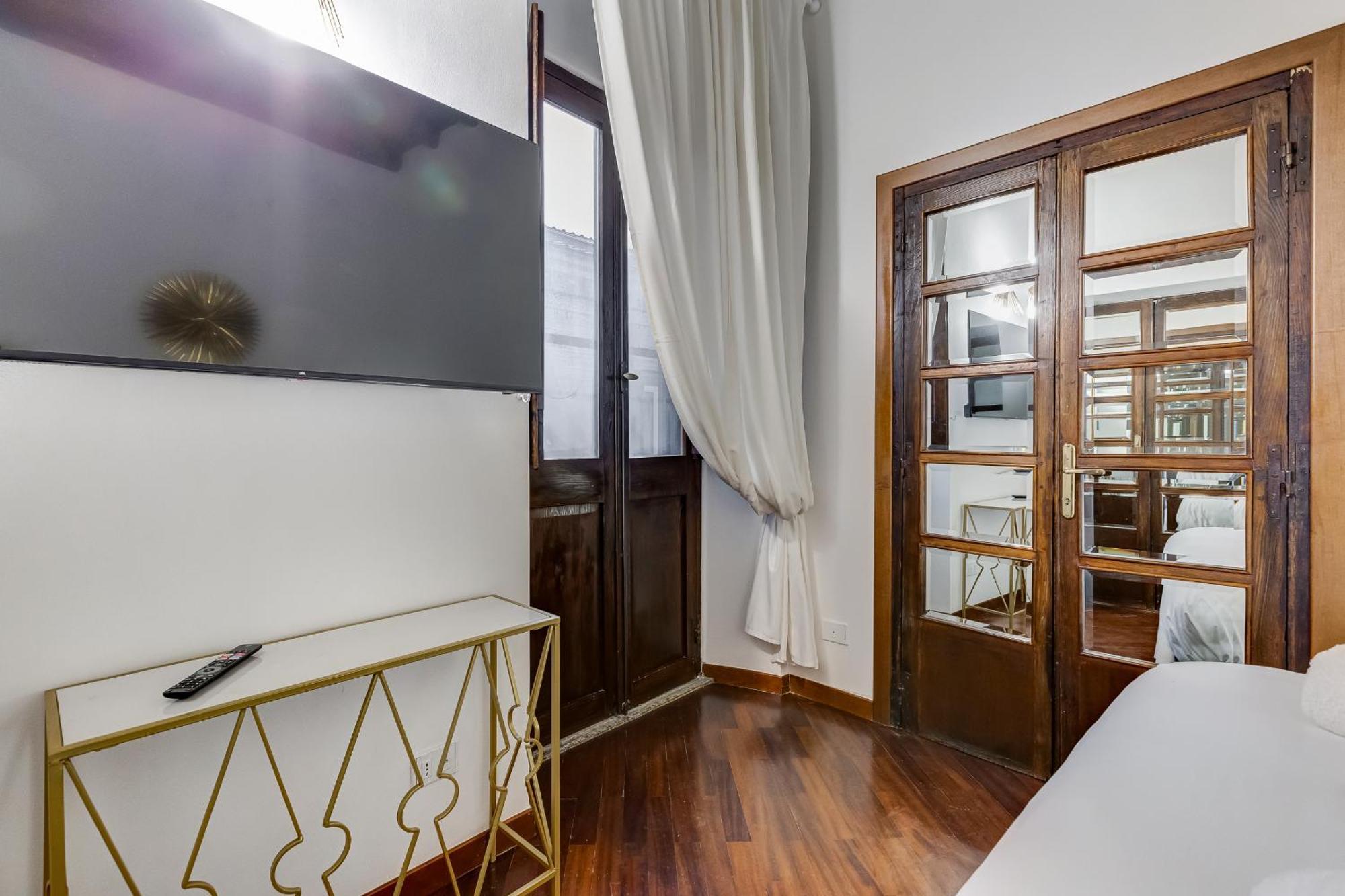 Giulio Cesare Deluxe - Spanish Step Romedreamhome Roma Exterior foto