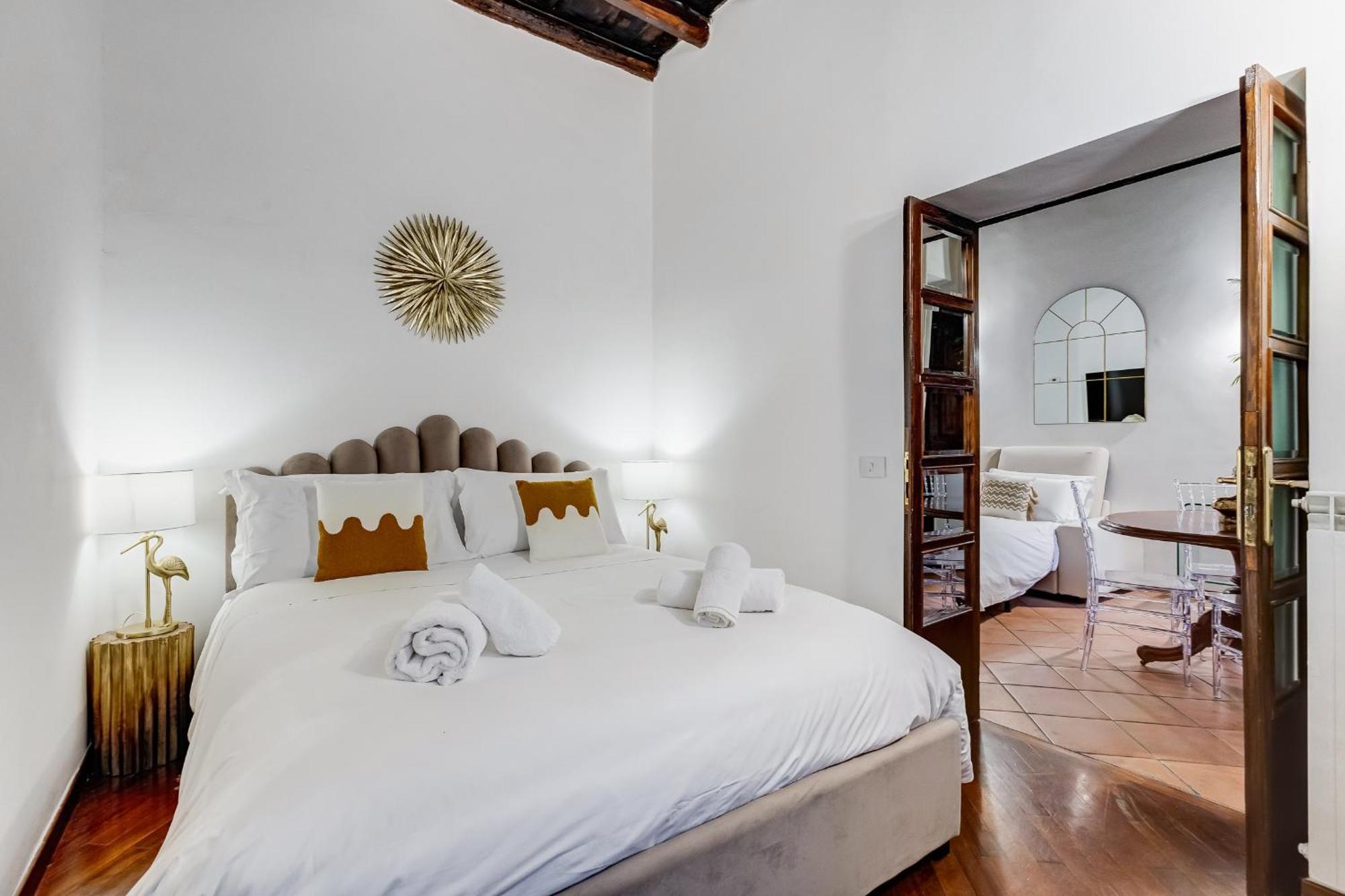 Giulio Cesare Deluxe - Spanish Step Romedreamhome Roma Exterior foto