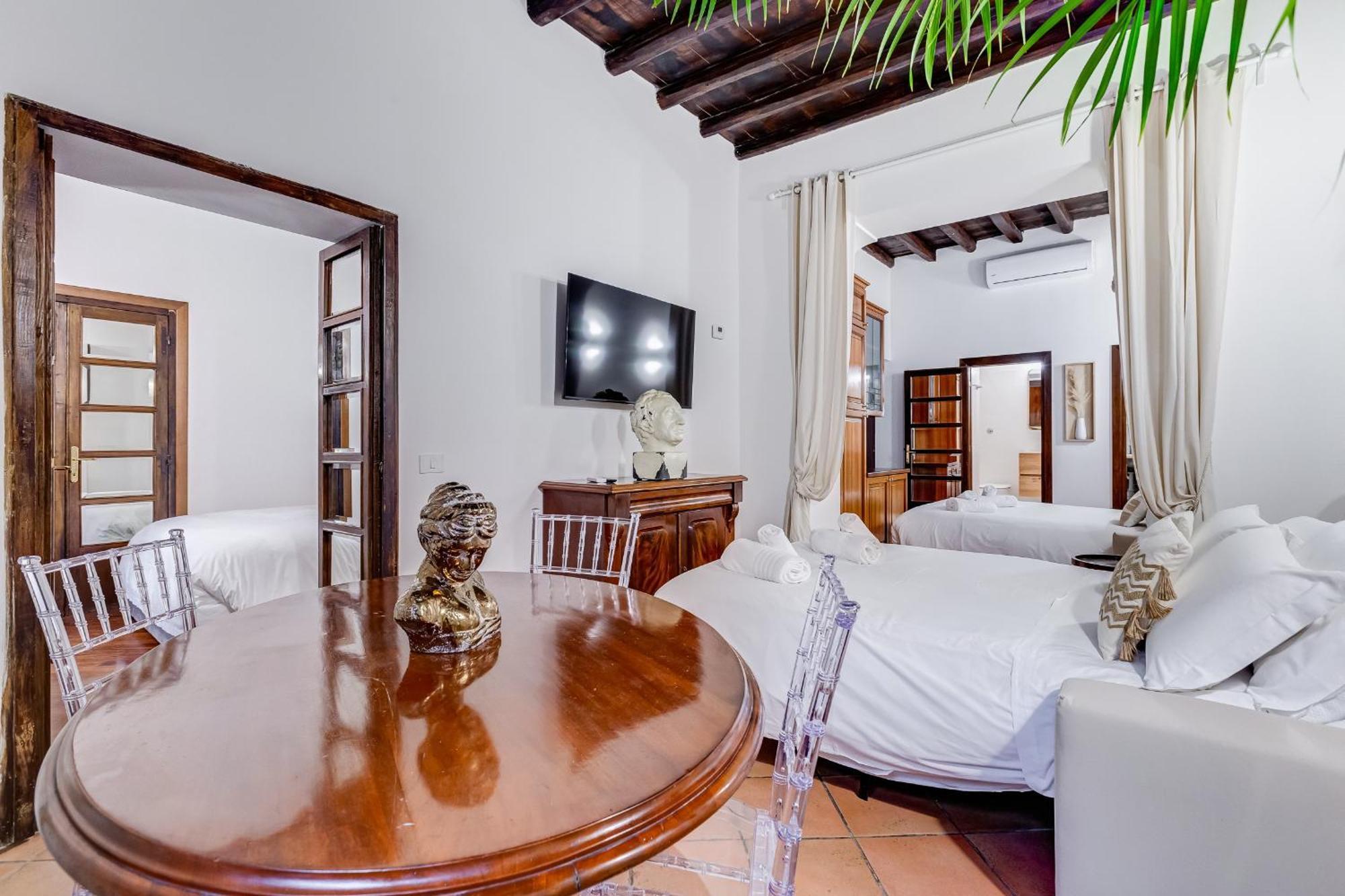Giulio Cesare Deluxe - Spanish Step Romedreamhome Roma Exterior foto